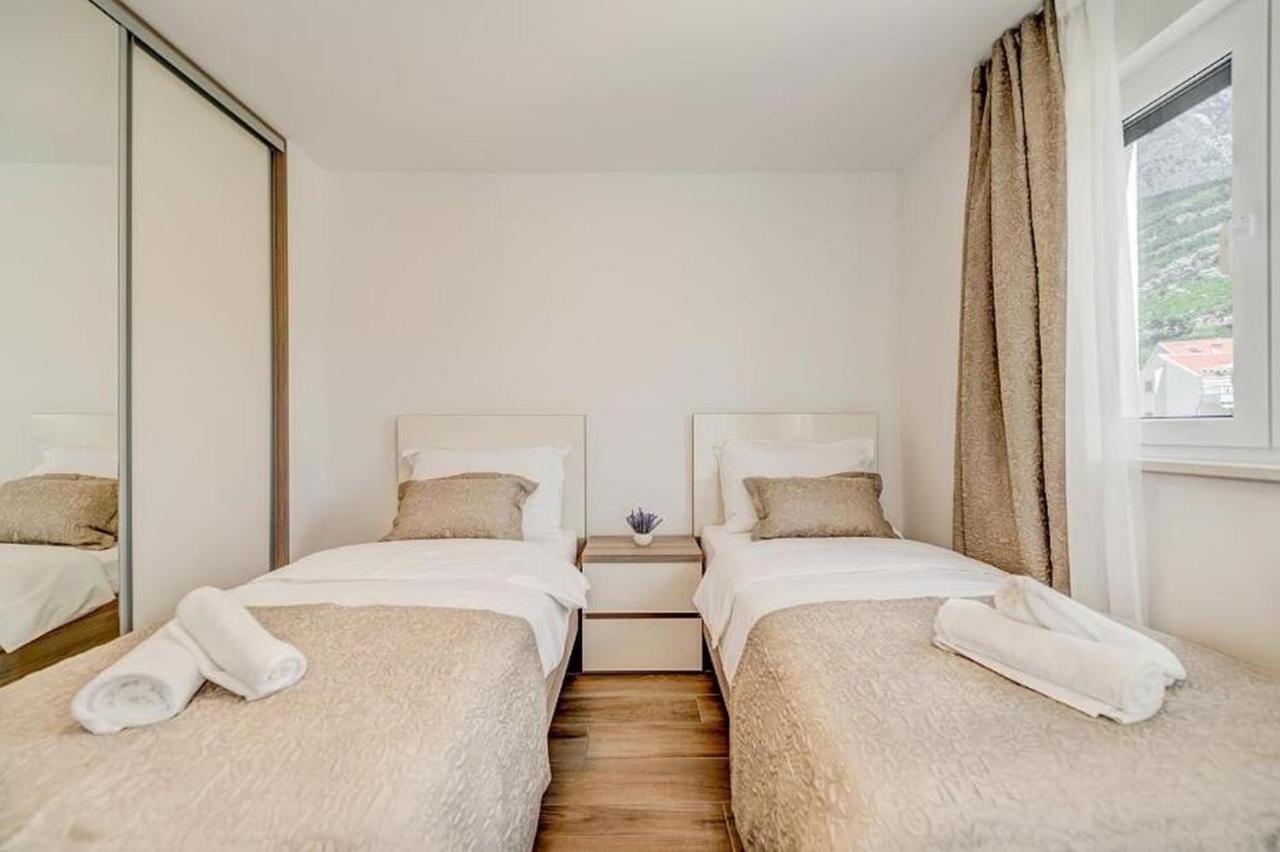 Villa Ivo Promajna Esterno foto